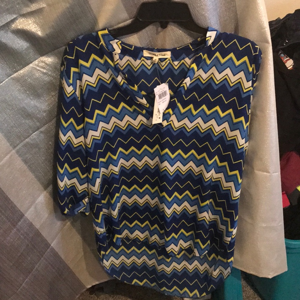 3/4 sleeve dressy top